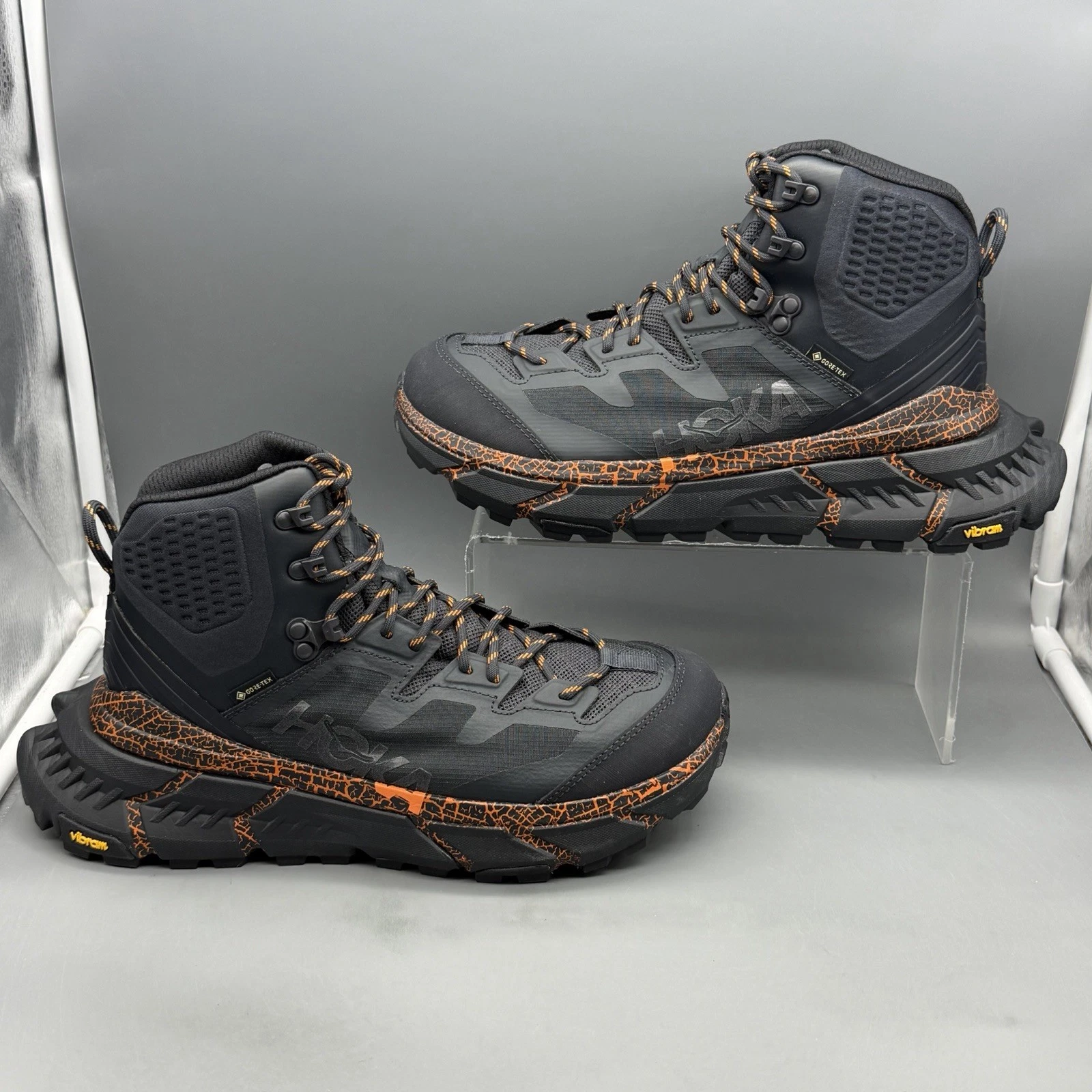 HOKA One One Tennine Hike GTX Mens 7.5 Women’s 8.5 Trail Hiking Boots Waterproof