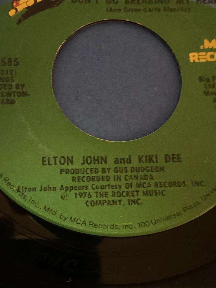45 – Elton John & Kiki Dee – don’t go breaking my heart/snow, queen VG+ Foto 2 de 4