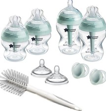 Tommee Tippee Advanced Anti-Colic Newborn Feeding Set Starter Set Bottles Brush