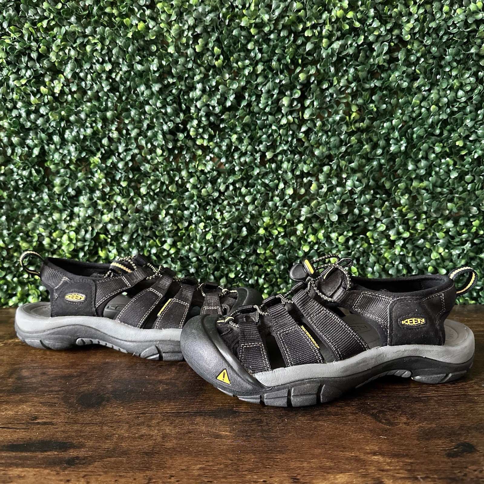 Sandali Keen Uomo Tg 9 Newport H2 Escursionismo Nero Punta Chiusa Scarpe Impermeabili