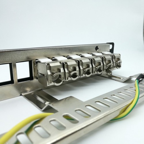 Cat7 Patch Feld 24Port CAT7 / CAT6A Patch Feld Voll Geschirmt Inkl. 24X3088 - Afbeelding 4 van 7
