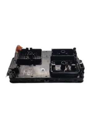 Chassis ECM Multifunction Includes Fuse Box Fits 10 CARAVAN 1348011