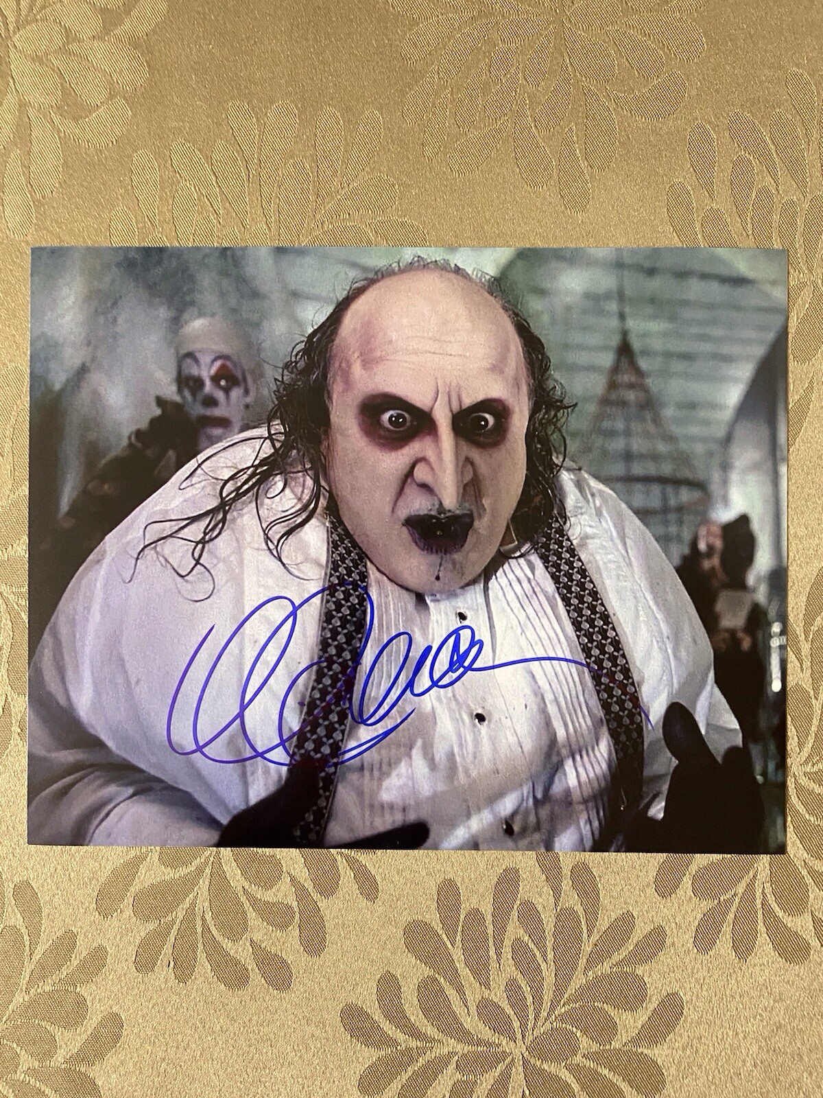 Danny DeVito Batman Signed 8 X 10 Photo COA