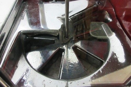 Masters Penny Operated Candy/Peanut Machine circa 1930's - Picture 6 of 8