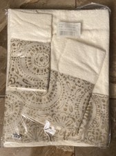 Popular Bath Vescade Collection Bath Towels 3-Piece Set Beige