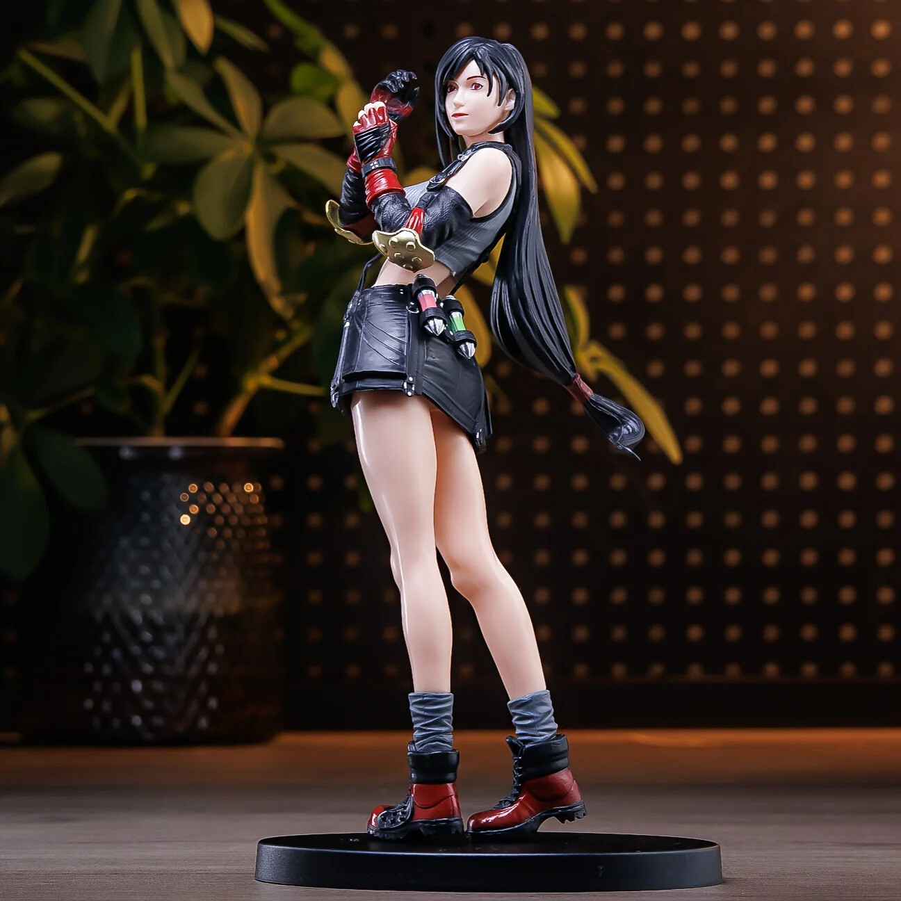 Figurine FF7 Tifa femme combattant Anime Statue Figure ornements