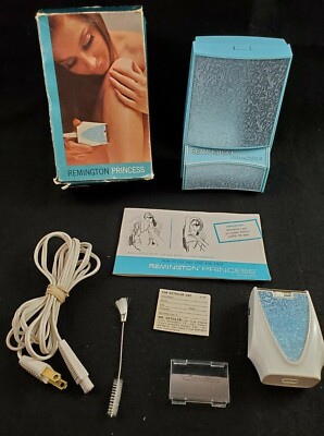 VINTAGE Remington Princess Electric Shaver Razor Mid Century Blue TESTED !