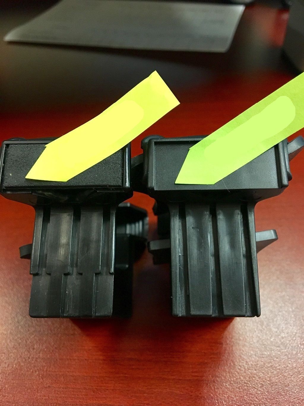 Center Console Cup Holder Insert Divider for LEXUS LX470 LX 470 0007