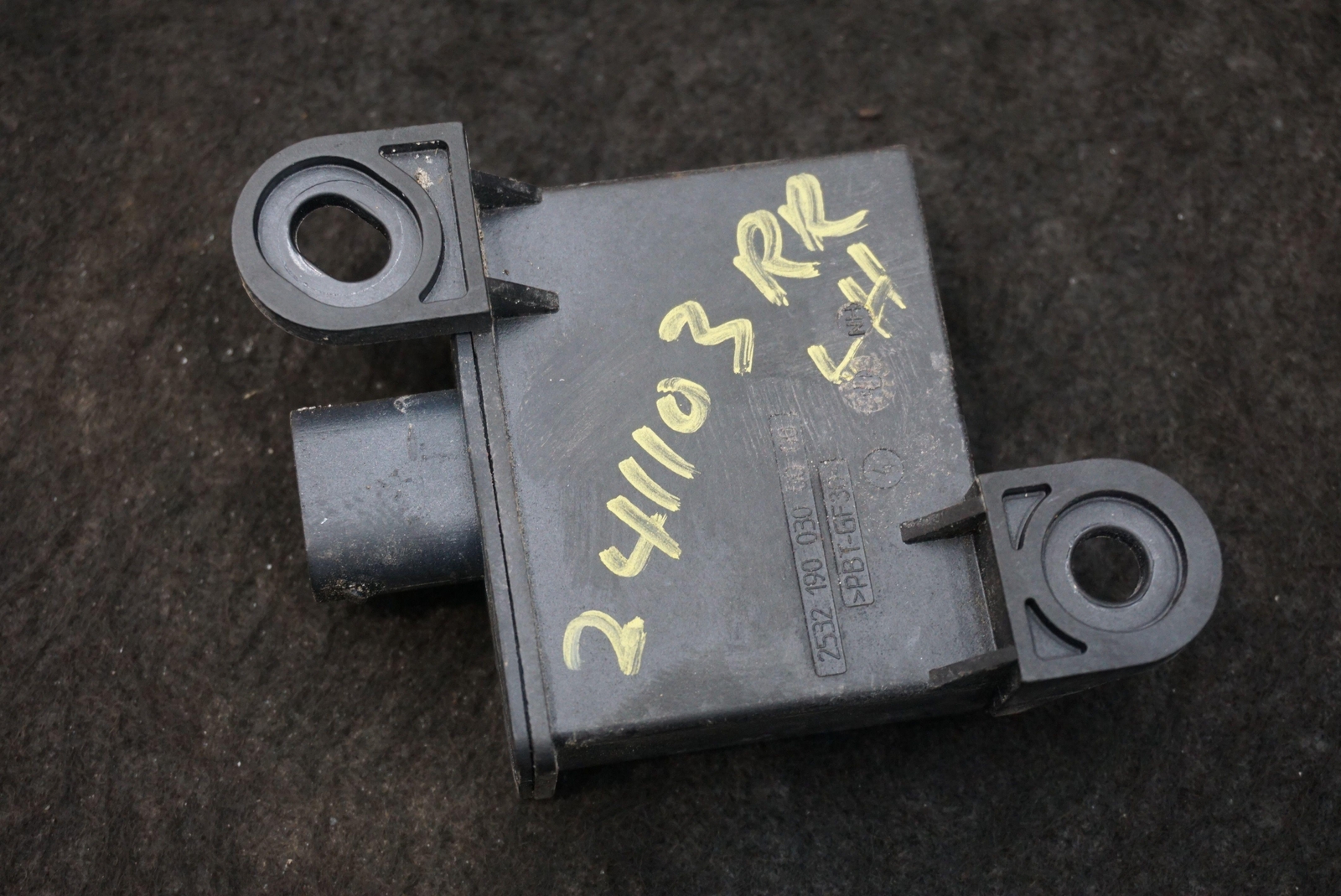 Set 4 Tire Pressure Monitoring Sensor 237966 Ferrari California 2008-14 *Note