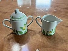 Fritz and Floyd Yellow Rose Sugar and Creamer