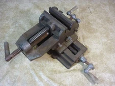 Machinist Crosslide Bench Vise 4" #100  25J069