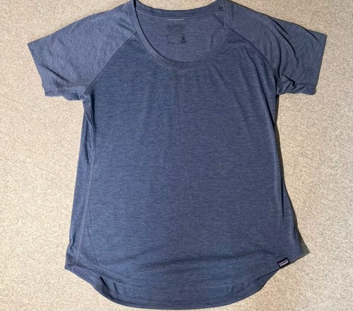Patagonia Capiline Cool TShirt Men Size Large Blue Performance Athletic Stretch
