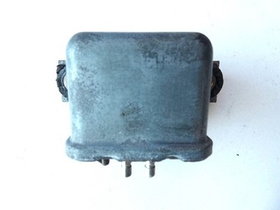Mercedes W109 300 SEL 6.3 A0005425819 Main Current Relay 20