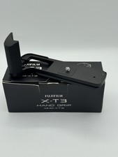 Fujifilm X-T3 MHG-XT3 Metal Hand Grip Genuine Fuji Screw On