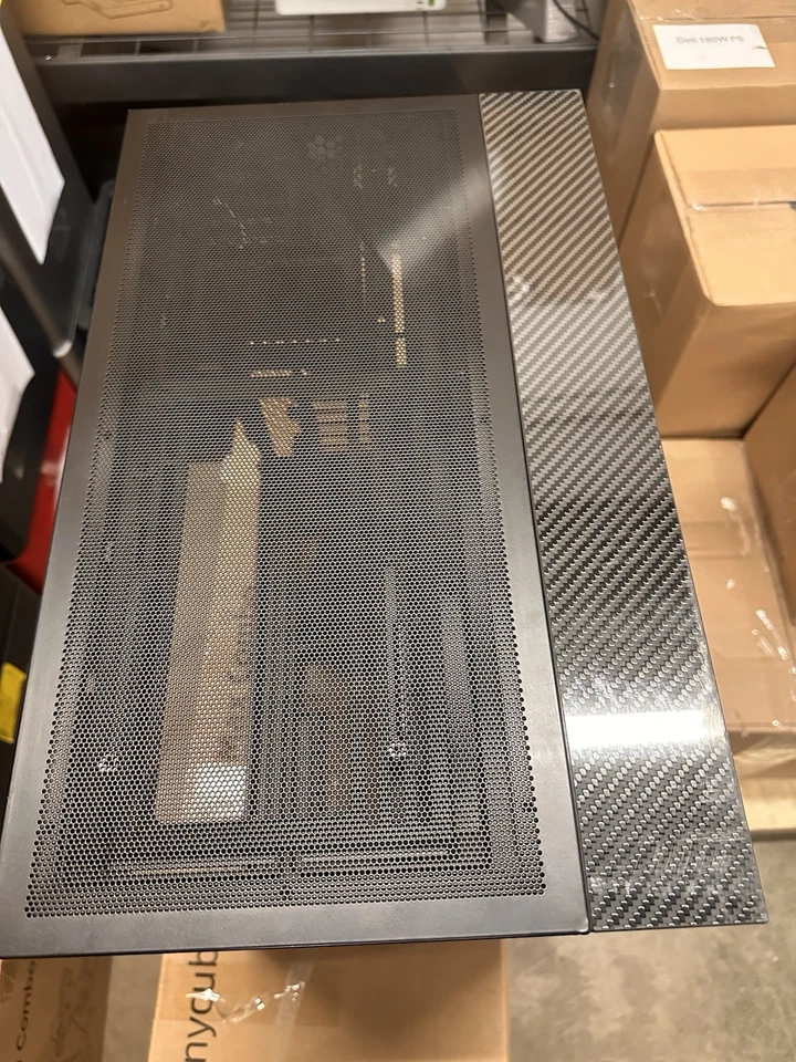 LIAN LI O11 Dynamic EVO RGB Automobili Lamborghini Limited Edition Black - Image 4 of 4