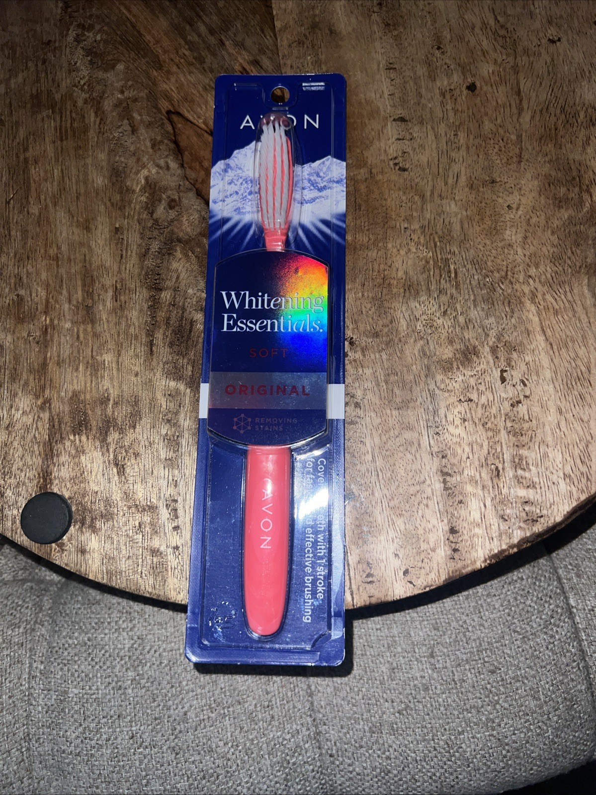 Avon Whitening Essentials Soft Toothbrush Original