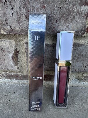 Tom Ford Soleil Neige Gloss Luxe Lip Gloss 22 Sunrise Pink. BNIB
