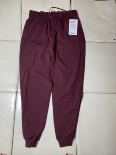 NEW Lululemon Stretch HR Jogger Pants 