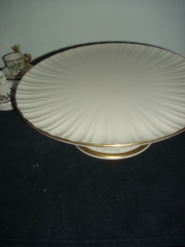 Vintage Beautiful Lenox Footed Cake Plate With Gold Trim - Picture 2 of 2
