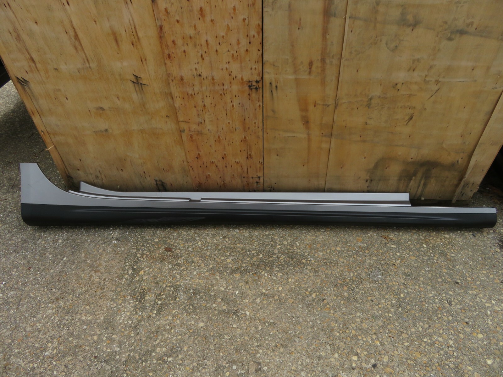 2014-2017 MASERATI GHIBLI PASSENGER SIDE LOWER SKIRT ROCKER PANEL COVER OEM