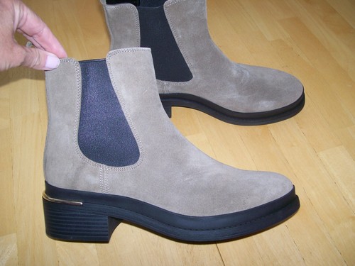 New in Box Kenneth Cole Levon 2.0 Welt Chelsea Dark Taupe Suede Ankle Boots 8.5 - Picture 5 of 14