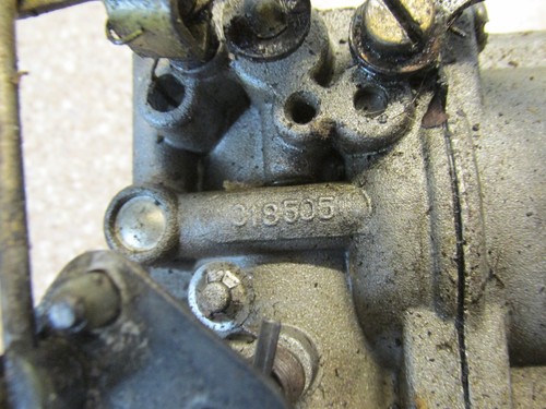 Johnson Evinrude Outboard 20 HP Carb Carburetor 318505 0318505 - Picture 2 of 5
