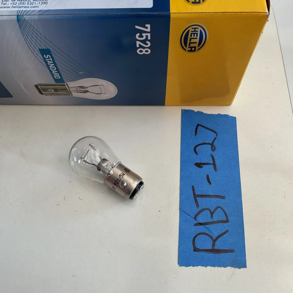 Многоцелевая лампочка HELLA 7528 Porsche 911 BMW X5 VW Volkswagen Jetta Mini - Изображение 2 из 4