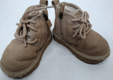 Children's Size 6 UGG SUEDE BOOTS ZIP TIE CLOSING 1017322T