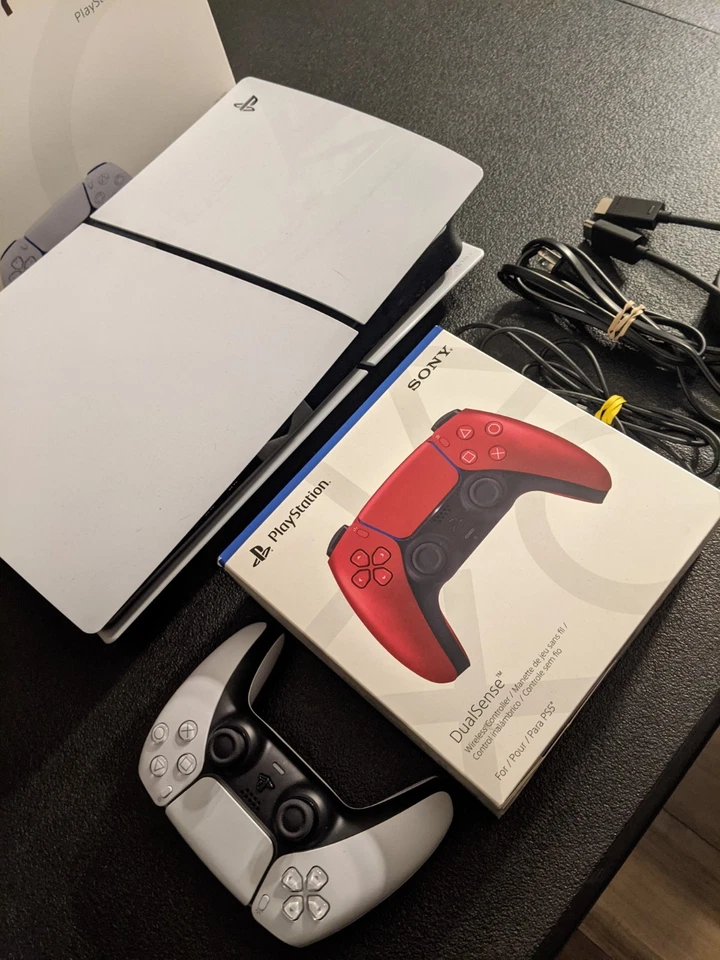 Sony Playstation 5 PS5 Versión Disco Consola CONTROLADOR EXTRA Paquete Foto 3 de 4