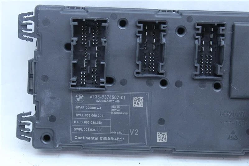 Used Rear Body Control Module fits: 2016 Bmw 340I Body Control BCM rear electron Foto 3 de 4