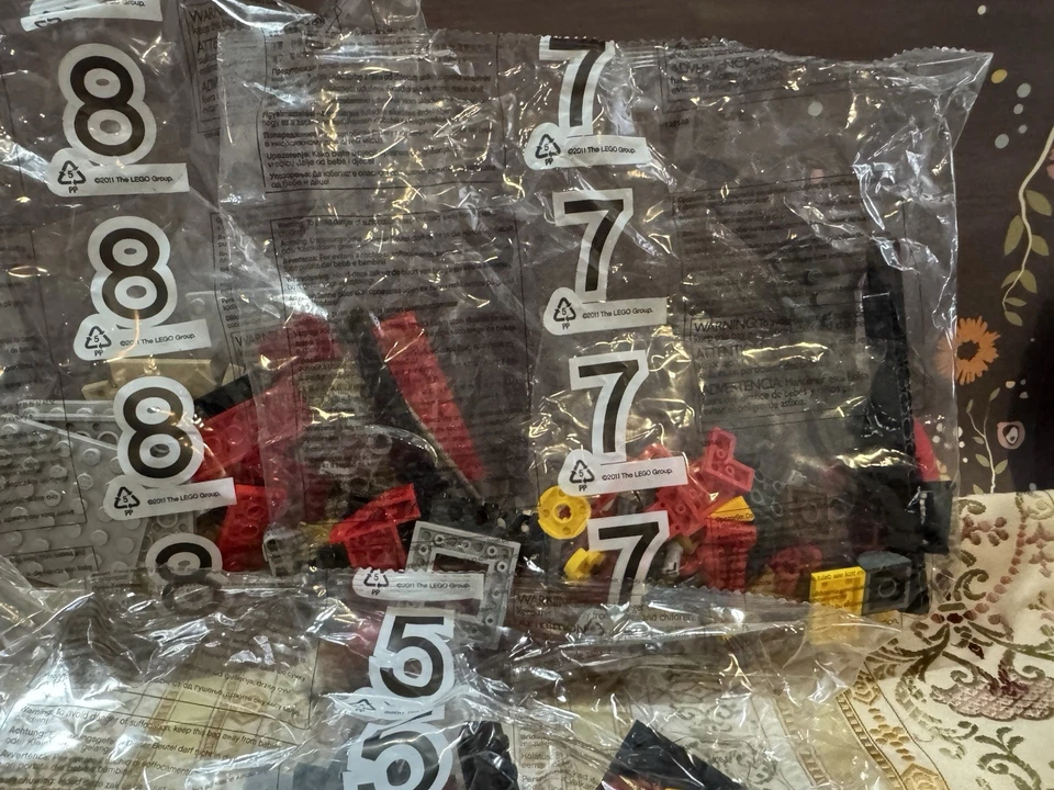 LEGO 70146 Legends of Chima Flying Phoenix Fire Bags 5, 6, 7, 8, 9 ONLY Sealed - Image 4 of 4