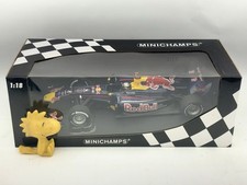 1:18 MINICHAMPS Red Bull Racing Renault RB6 #5 Sebastian Vettel 2010 110100005