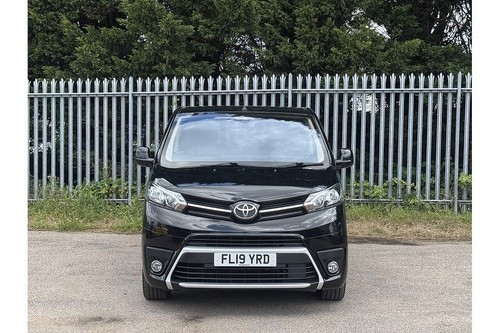2019 Toyota PROACE CITY Verso D Family MPV Diesel Manual - Picture 2 of 24