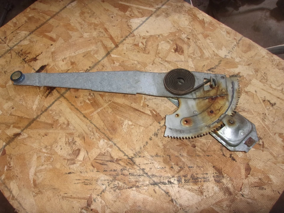 1968 至 72 Mopar A 车身躲避飞镖窗调节器 — 第 4/4 张图片