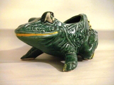 McCOY FROG PLANTER GREEN GLAZE & ORIGINAL HAND PAINTED, BULGE EYES