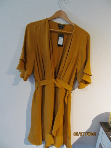 City Chic Women's Dress Flutter Daze Size XS/14