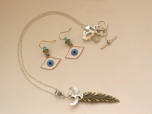 EGPYTIAN ISIS WINGS NECKLACE AND OSIRIS EYE EARRINGS SOUL MATES LOVERS palm leaf - Picture 8 of 12