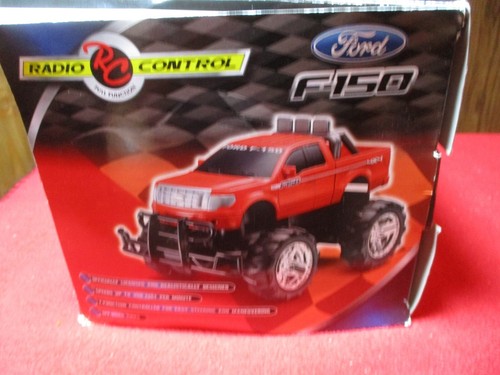Radio Shack EZTEC 2010 Ford F-150 Radio Controlled Off-Road Pickup Tested Works - Picture 7 of 8
