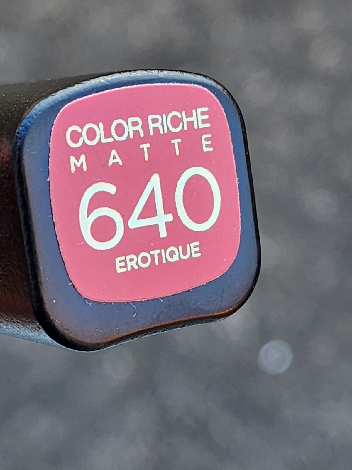 L'Oreal Color Riche Matte Lipstick EROTIQUE 640 New Seald