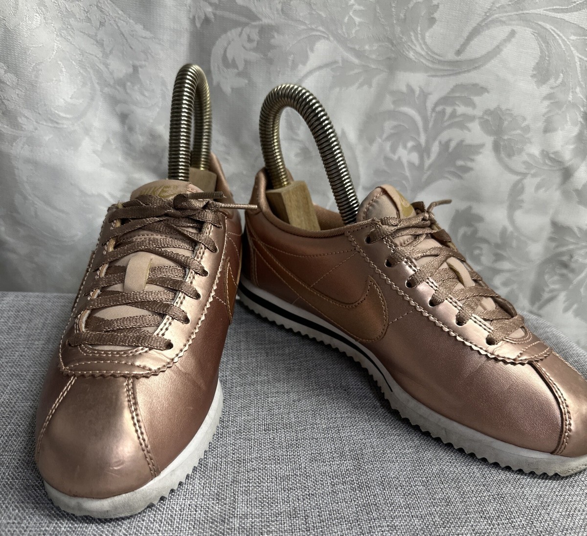 nike cortez metallic rose gold
