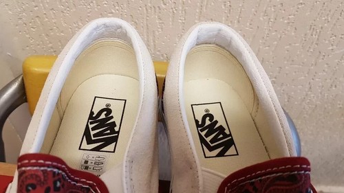 Vans Classic Slip On Sneaker in weiß/rot Paisley Größe UK 7 - Bild 9 von 13