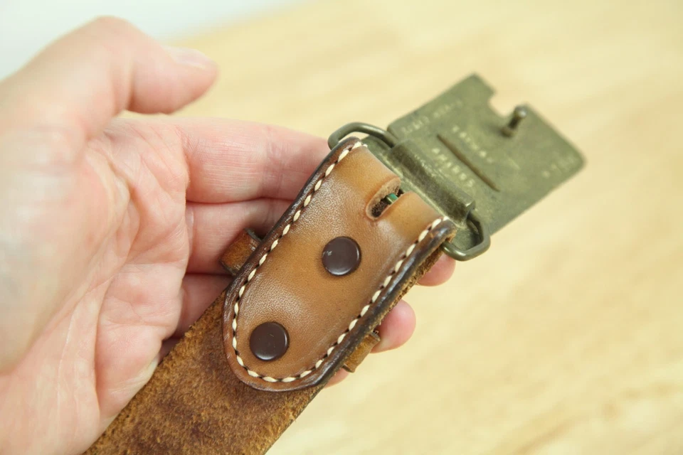 Cinto ocidental vintage anos 70 Tony Lama couro trabalhado EUA 36 Jim nome fivela de latão - Imagem 4 de 4