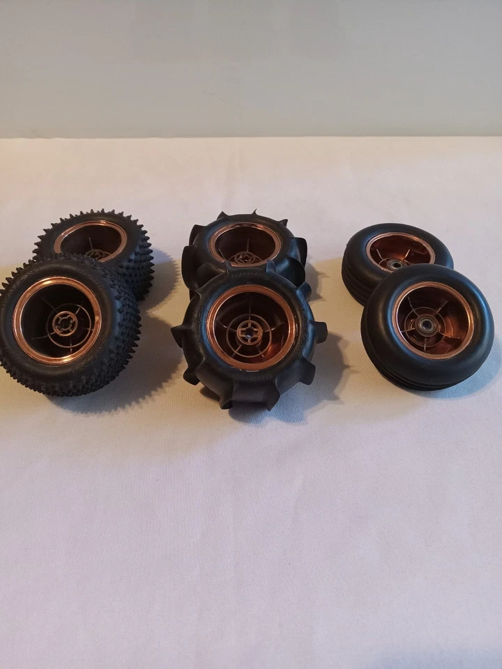 Losi 1/18 Mini Baja Set Of Wheels & Tires Gold Whole Set Nice - Image 2 of 4