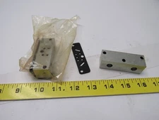 Lincoln Industrial Modular Lube Divider Valve End Section Lot of 2