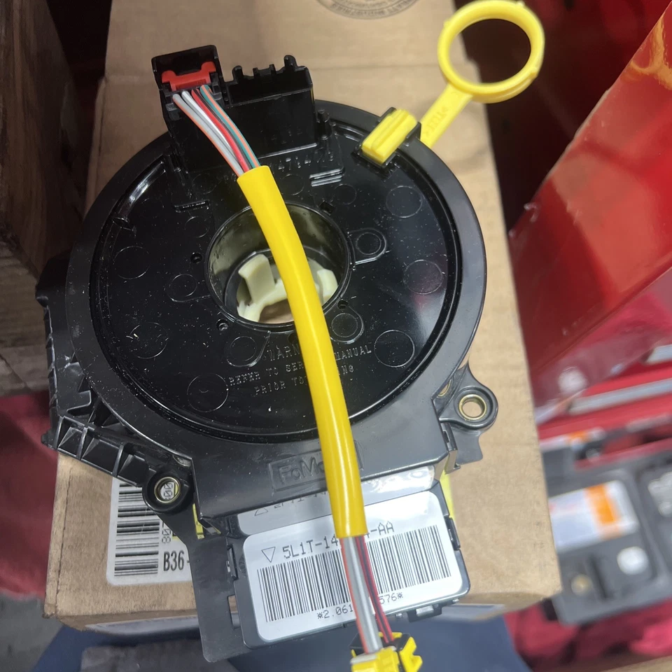 Resorte de reloj PARA Ford Expedition / Lincoln Navigator 2003-2006 5L1Z14A664A NUEVO Foto 2 de 2