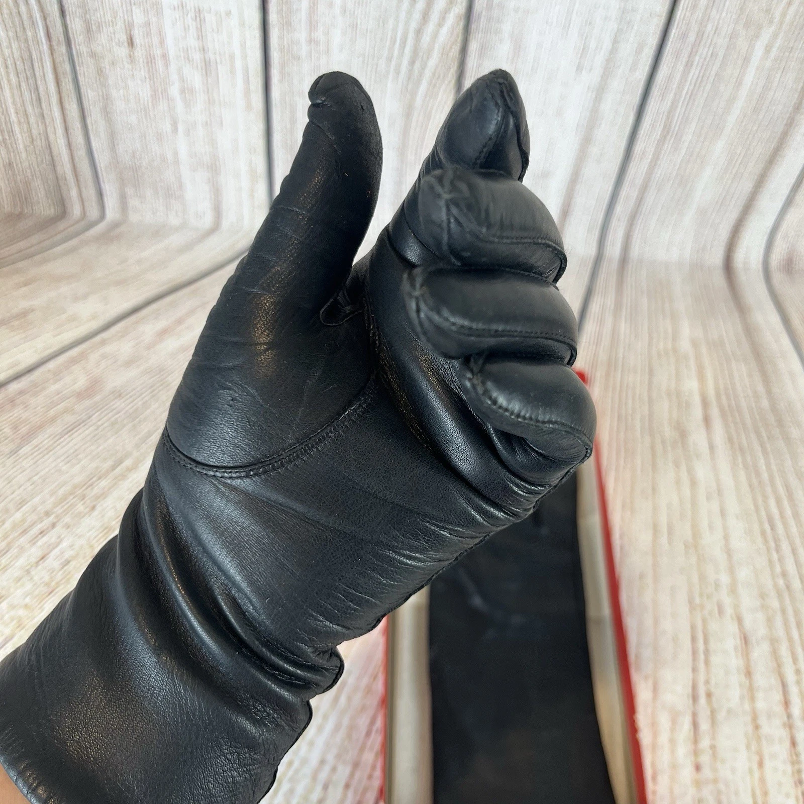 VTG Dayton’s Black Leather Gloves Lined Women’s Size M Thin Driving Gloves￼