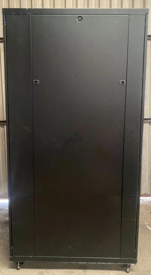 APC 42u Server Cabinet Casing - Comprehensive Networking Solution - Image 4 of 4