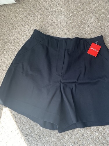 Spanx Women’s Shorts The Perfect A-Line Shorts Size M Classic Black 20410R