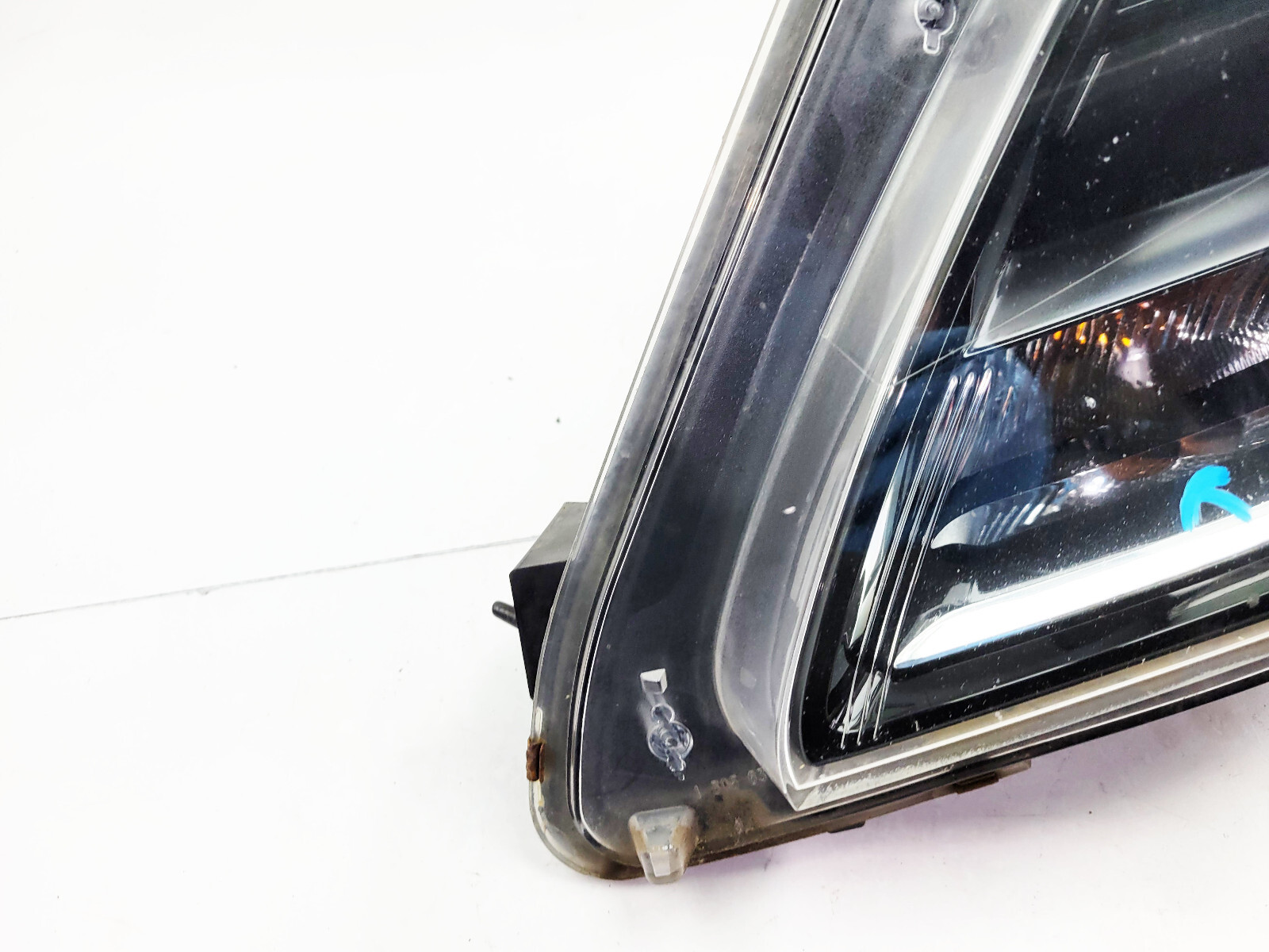 2016 Vauxhall ZAFIRA C Tourer Passenger Side Left Headlight 