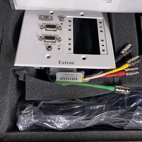 Extron Electronics 60-597-23 CIA111-4 Computer Interface With Audio - Picture 2 of 11